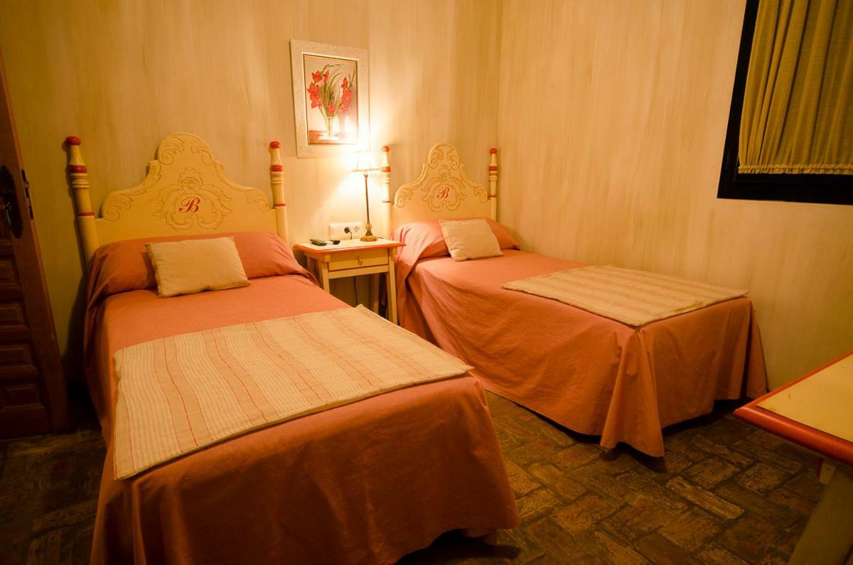 Molino La Boticaria Hotell Marchena  Eksteriør bilde